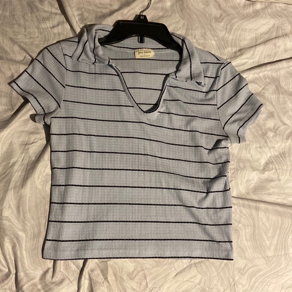 Women’s striped crop top
